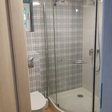 Komandor Ii * 우스트카